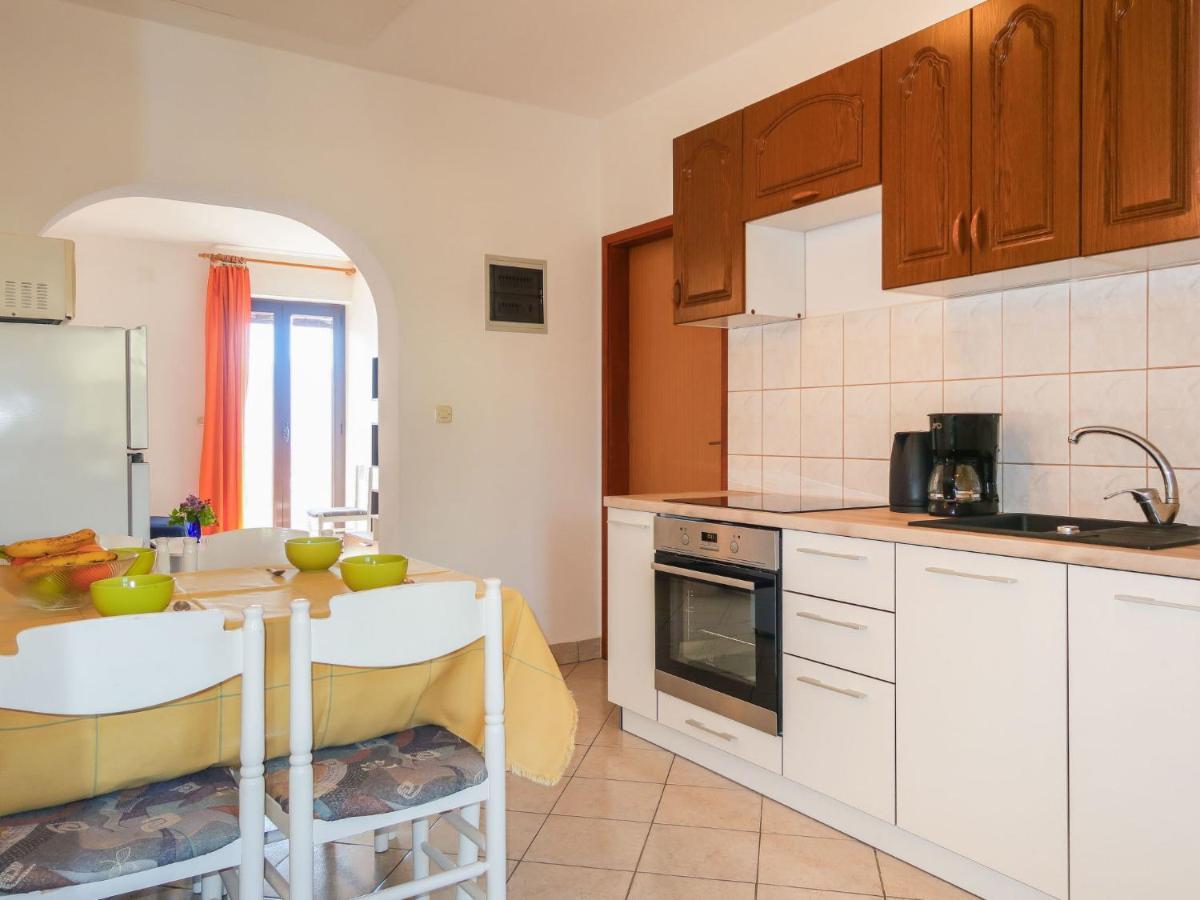 Kornić Apartment Rosic - Krk217 By Interhome מראה חיצוני תמונה